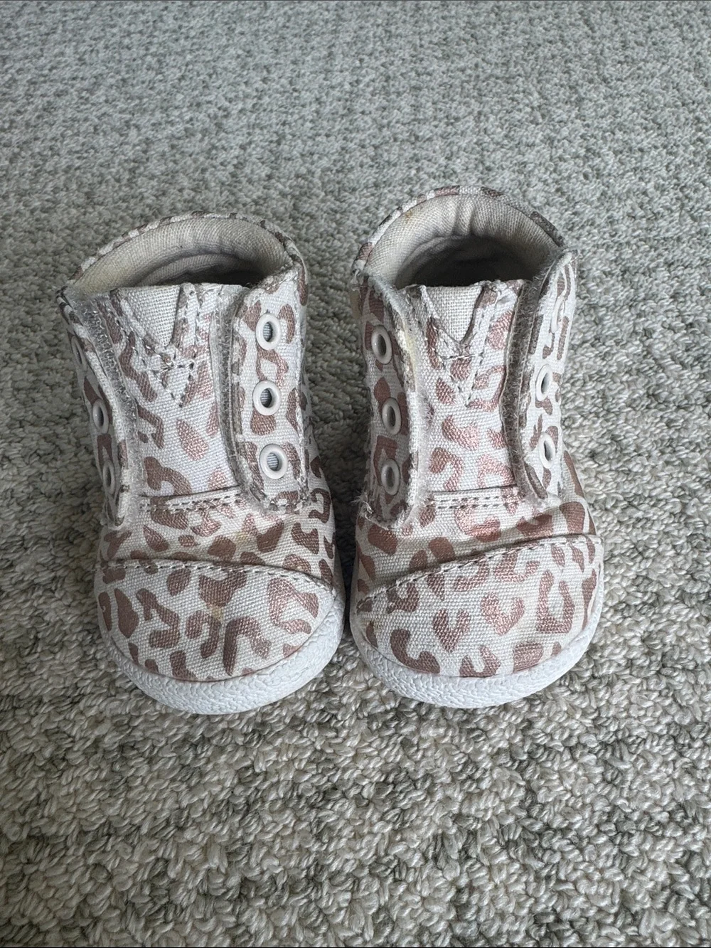 Toms Kids Leopard Canvas Sneakers - Pink and Tan